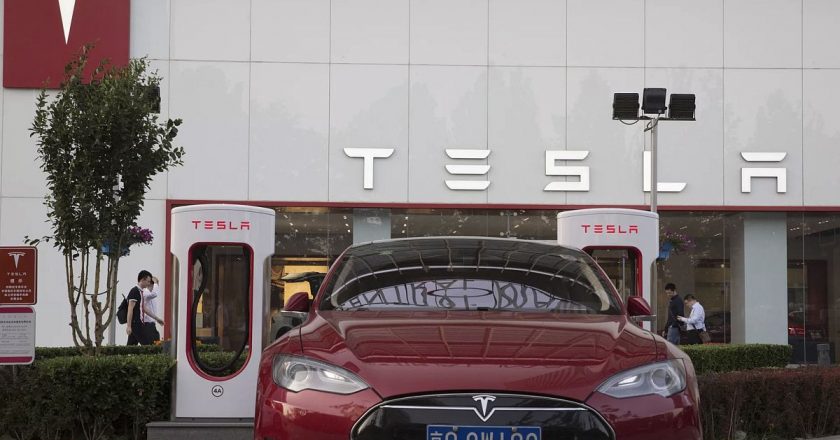 AB, Çin'de Üretilen Tesla Araçlarına İlişkin Tarifeleri Azaltıyor: Bu Fiyatlar Açısından Ne Anlama Geliyor?