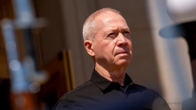 Soykırımcı İsrail Savunma Bakanı Gallant, Hizbullah’ın yeni liderine suikast düzenleneceğini ima etti