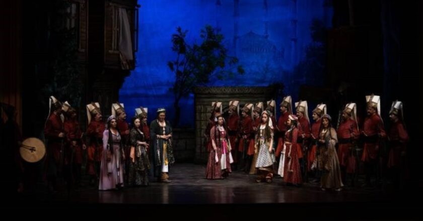 “Çelebi Opera” tarafından Raşit Rey, Kompozisyonun 50. Yıldönümünde Dünya Prömiyerini Yaptı –