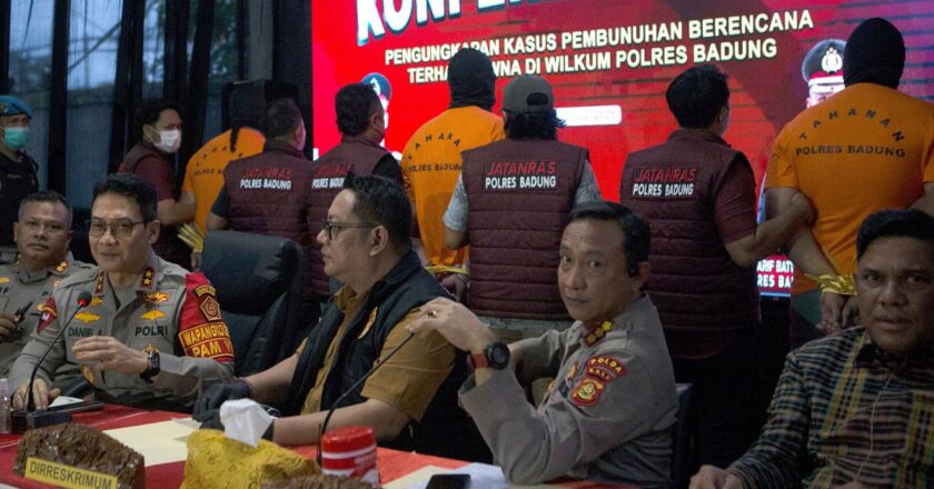 Endonezya polisi Bali'deki cinayetten 3 Avustralyalı sorumlu tuttu