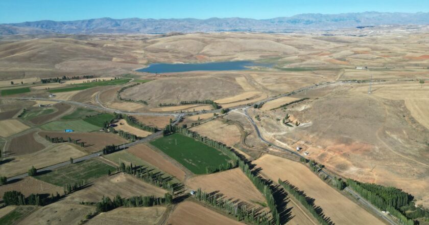 Kirklarepe'nin barajı tarım alanlarının suyuna 57 bin 700 getirecek