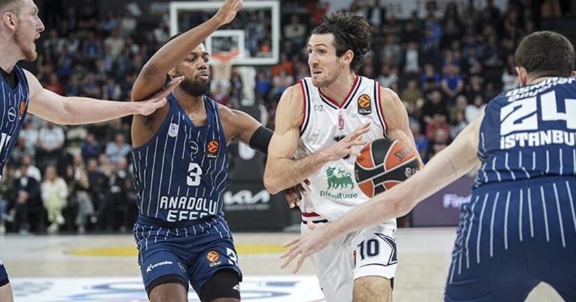 Son dakika spor haberleri | Anadolu Efes, EuroLeague'de Olimpia Milano'ya uzatmalarda mağlup oldu